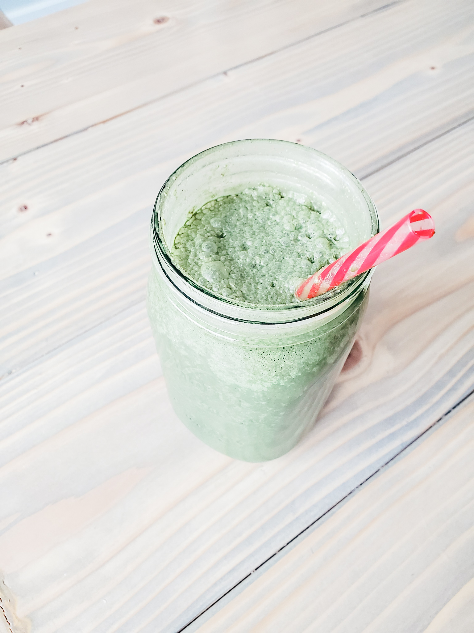 Mean Green Energy Boosting Smoothie – Toddler Approved!