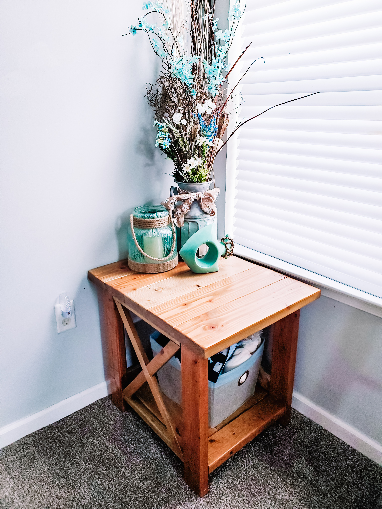 Farmhouse End Table